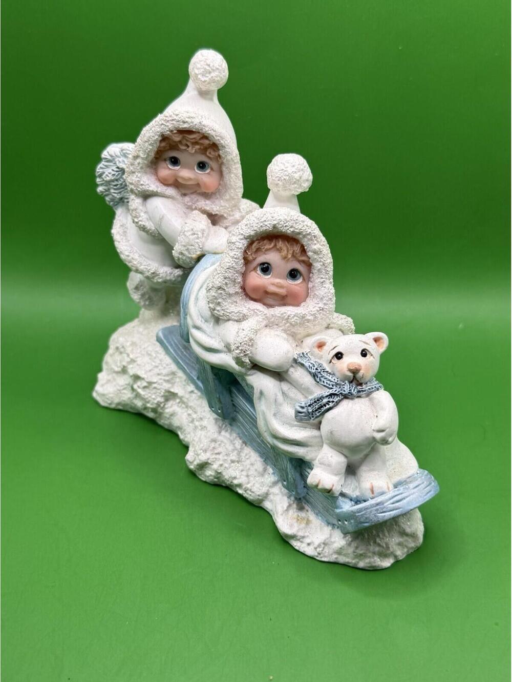 Vintage Dreamsicles  Northern Lights Figurine SLEDDING 60007